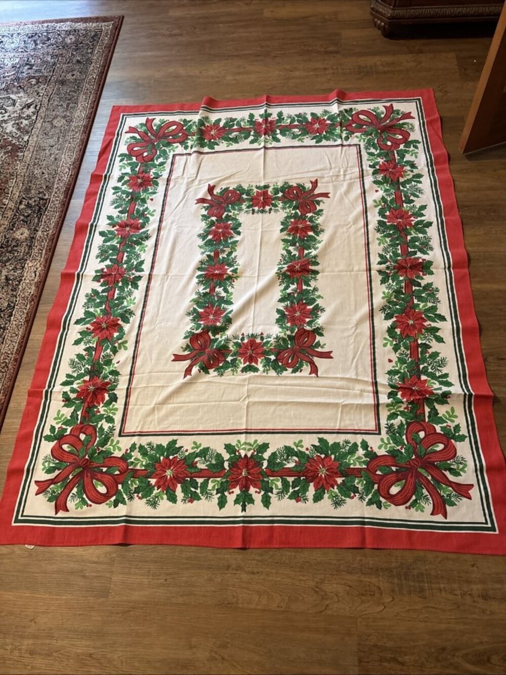 Large Festive Christmas Tablecloth Red Ribbons 65 X 52